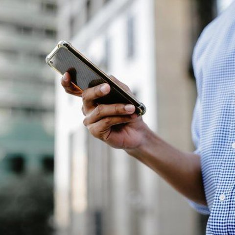 Benarkah Typing Ganteng Bisa Mempengaruhi Perasaan Seseorang? Simak Fakta Mengejutkan Ini