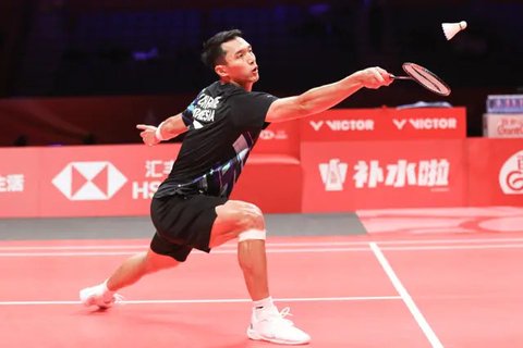 Ganda putra Indonesia Fajar Alfian/Muhammad Rian Ardianto saat menghadapi pasangan Malaysia Aaron Chia/Soh Wooi Yik pada laga Grup B BWF World Tour Finals 2024. Fajar/Rian kalah 21-19, 14-