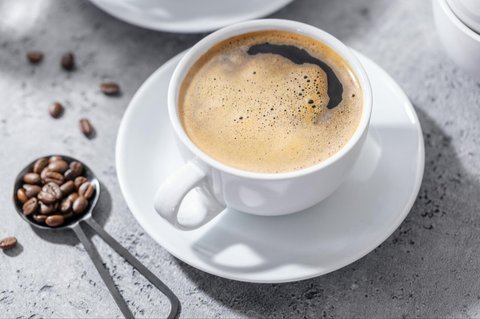Dari Perang Dunia II ke Kedai Kopi: Sejarah Sebenarnya di Balik Americano