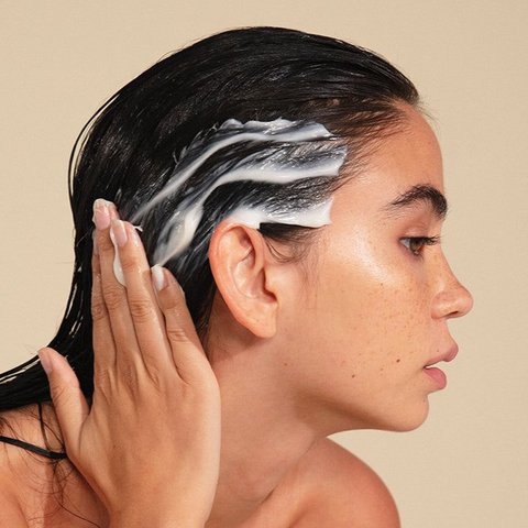 Atasi Kulit Rambut Kering dengan 7 Cara Ini dan Dapatkan Rambut Sehat Alami