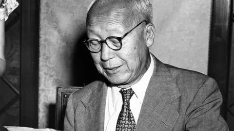 Presiden Korea Selatan Yoon Suk Yeol saat mengumumkan status darurat militer pada Selasa (3/12/2024) malam. (Dok. AFP)