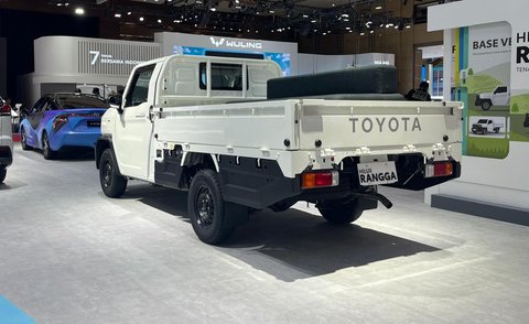 Rangga Toyota Hilux.