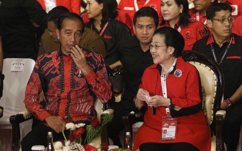 FOTO: Resmi Dipecat PDIP, Begini Potret Kenangan Mesra Jokowi dan Megawati yang Terekam Kamera