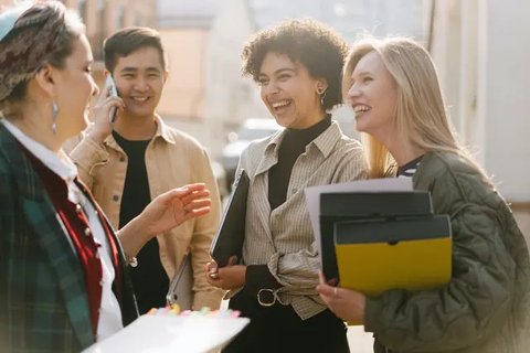 EQ alias emotional intelligence atau kecerdasan emosional saat ini terlihat lebih diperhitungkan dalam karier. Ini Alasannya.