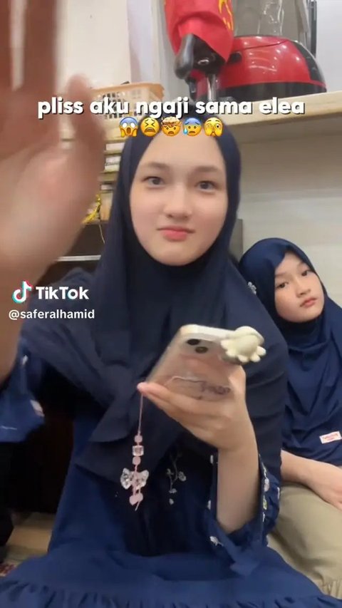 Shakeela Eleanor Berhijab Anak Ussy Sulistiawaty Bikin Pangling (Sumber: Tiktok/saferalhamid)