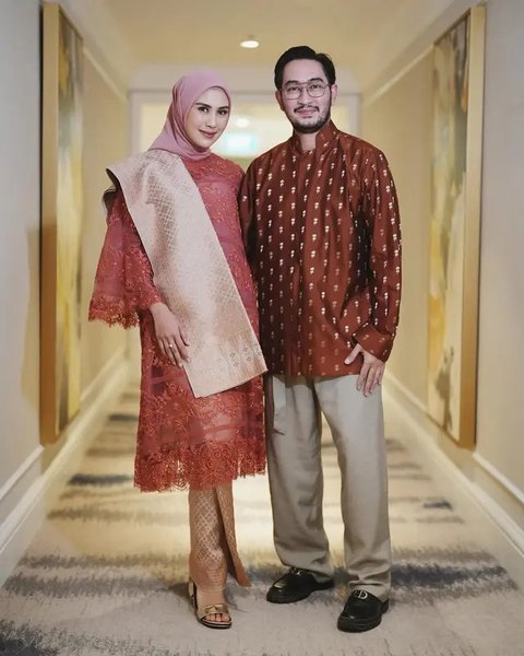 Potret Pasangan Artis di Resepsi Zumi Zola dan Putri Zulhas. (Sumber: Instagram/raffinagita1717/dude2harlino)