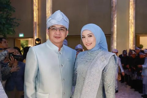Potret Pasangan Artis di Resepsi Zumi Zola dan Putri Zulhas. (Sumber: Instagram/raffinagita1717/dude2harlino)