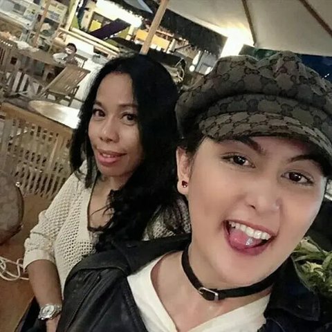 Potret Jadul Kebersamaan Talitha Curtis dan Ibunda. (Sumber: Instagram/talithaners_jawa)