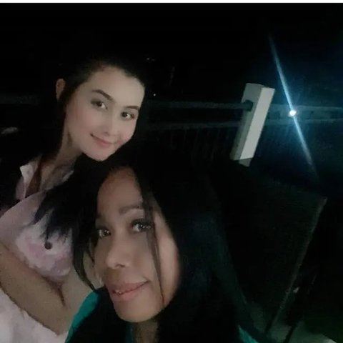 Potret Jadul Kebersamaan Talitha Curtis dan Ibunda. (Sumber: Instagram/talithaners_jawa)