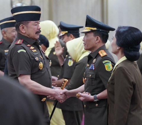 Jaksa Agung Lantik Jaksa Agung Muda Pengawasan dan Kepala Badiklat Kejaksaan Agung