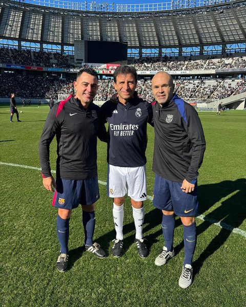 Milla Eks Pelatih Timnas Indonesia Bareng Legend Xavi-Iniesta, Ada Momen dengan Cannavaro