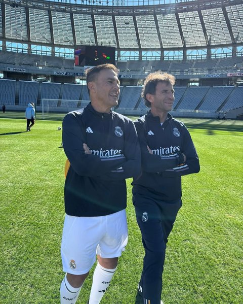 Milla Eks Pelatih Timnas Indonesia Bareng Legend Xavi-Iniesta, Ada Momen dengan Cannavaro