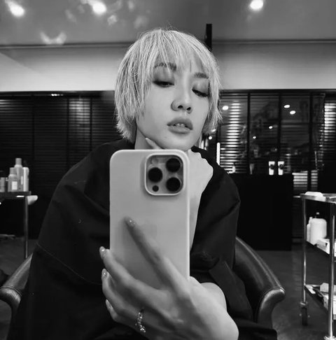 Potret Terbaru BCL dengan Gaya Rambut Bixie Cut