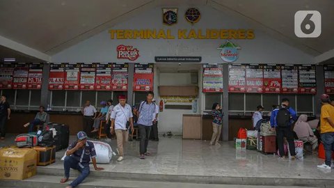 Kementerian Perhubungan memprediksi jumlah penumpang bus pada periode mudik Natal 2024 dan Tahun Baru 2025 sebesar 6,54 juta orang. (Liputan6.com/Angga Yuniar)