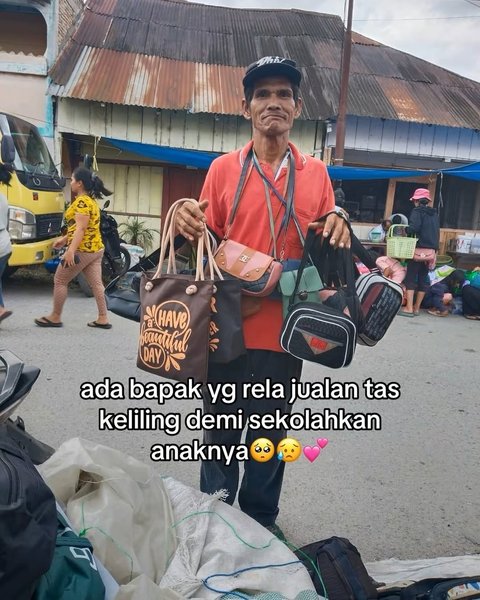 Perjuangan Seorang Ayah Jualan Tas Keliling Demi Sekolahkan Putrinya Jadi Sarjana