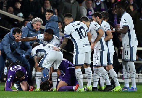 FOTO: Momen Edoardo Bove Jatuh Pinsan di Laga Fiorentina vs Inter Milan, Begini Kondisi Terbarunya