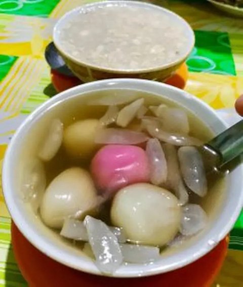 Resep Praktis Nasi Liwet, Kuliner Khas Solo unuk Santapan Berbuka. (dok. screenshot vidio.com/kokiku.tv)