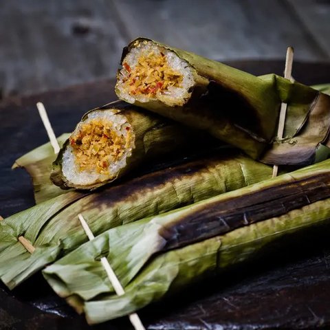 Resep Praktis Nasi Liwet, Kuliner Khas Solo unuk Santapan Berbuka. (dok. screenshot vidio.com/kokiku.tv)