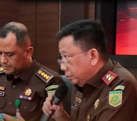 Kejati Kepri Terima Pelimpahan 12 Tersangka dan Barang Bukti Perkara Narkotika, 10 di Antaranya Oknum Polisi