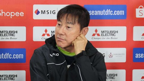 FOTO: Ekspresi Shin Tae-yong Pastikan Timnas Indonesia Mati-Matian Hadapi Filipina di Piala AFF 2024