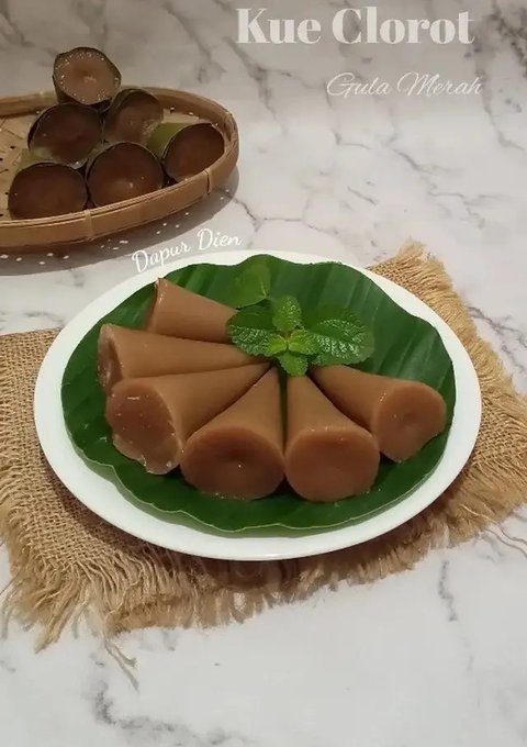 kue bolu kukus gula merah (credit: Cookpad/DC Food's @cook_108504975)