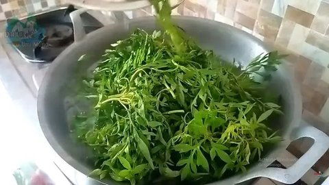 Resep praktis urap daun kenikir. (Dok: Cookpad @wenny_must)