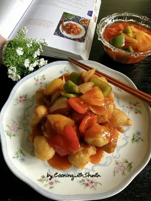 Ayam asam manis bisa jadi menu istimewa untuk santap sahur kamu. Ini resepnya!