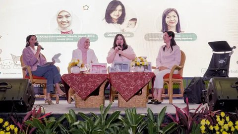 Olivia Allan berbagi pengalaman jadi ibu baru. Setelah melahirkan Gabriella Soemargo pada 27 Juli 2024. Ia belajar menyusui hingga bersiap masuk fase MPASI. (Foto: Dok. Instagram @oliviasu