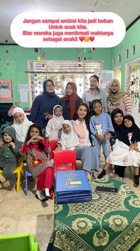 Ingat Dea Lestari Artis FTV? Ternyata Kini Jadi Kepala Sekolah - Sudah 10 Tahun Menjabat
