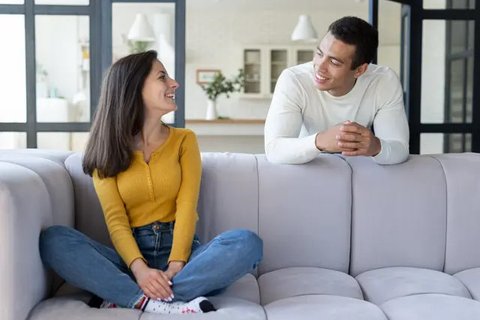 Zodiak yang Suka Pamer Hubungan di Media Sosial copyright/pexels/Elle Hughes