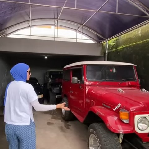 Mewah dan Megah, Angelina Sondakh Sambangi Rumah Masa Kecil di Manado, di Dalamnya Banyak Barang-barang Antik