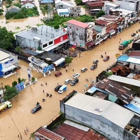 12 Daerah di Sulsel Dilanda Banjir dan Tanah Longsor, 2 Orang Meninggal