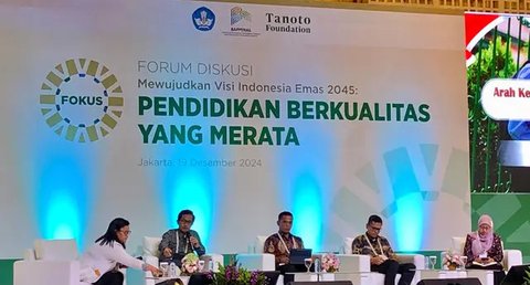 Direktur Agama, Pendidikan dan Kebudayaan, Kementerian PPN/Bappenas, Didik Darmanto, S.Sos., MPA, menyampaikan pentingnya bahasa ibu dalam pendidikan awal dalam Diskusi Pendidikan Dasar (FOKU