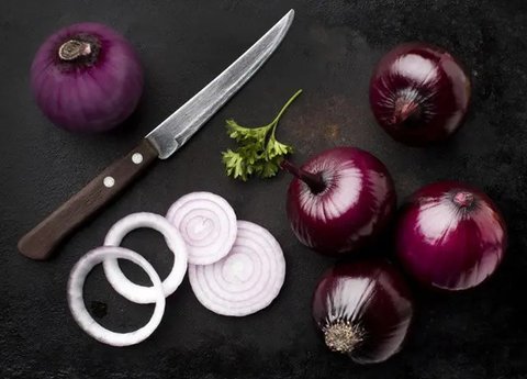 bawang merah (sumber: freepik)
