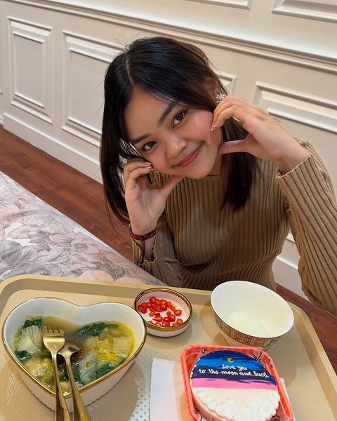 Momen Bella Shofie dapat ucapan Hari Ibu dari Anak Sambung, Sweet Dimasakin Makanan Khusus