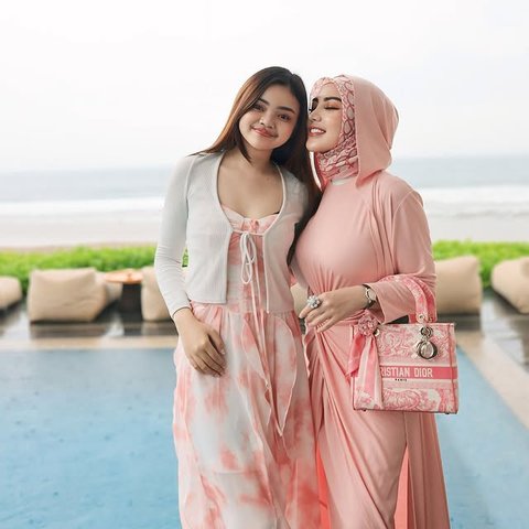 Momen Bella Shofie dapat ucapan Hari Ibu dari Anak Sambung, Sweet Dimasakin Makanan Khusus
