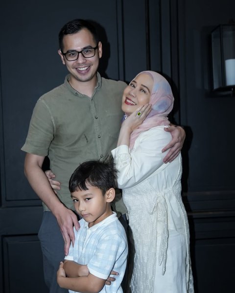 Surya Sahetapy Bertemu Ray Sahetapy Setelah 3 Tahun di Amerika, Doakan untuk Kesehatan Sang Ayah