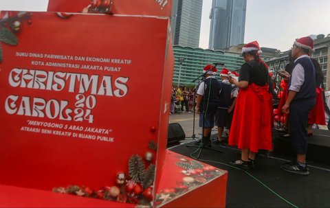 FOTO: Semarak Christmas Carol Sambut Perayaan Natal di Jakarta