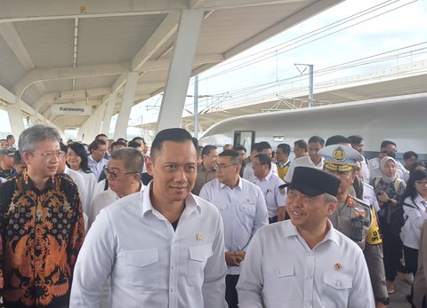 Potret Peresmian Stasiun Whoosh Karawang oleh AHY dan Menhub Dudy