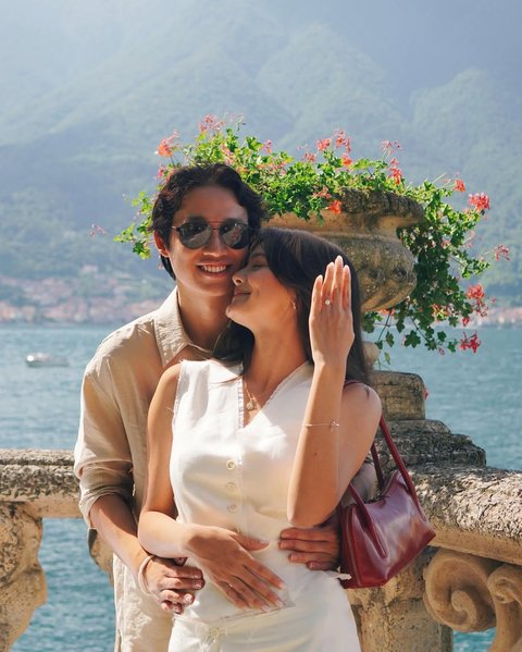 7 Artis yang Lamaran di 2024, dari Azriel Hermansyah-Sarah Menzel hingga Al Ghazali-Alyssa Daguise