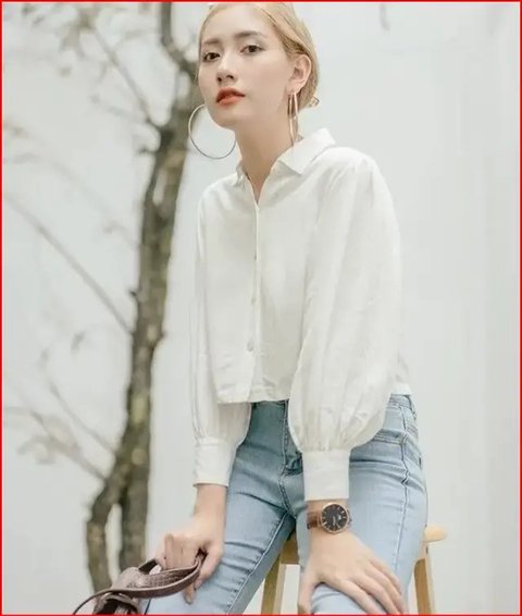 Vinci Oversized Shirt (Sumber blibli.com/sangninja).