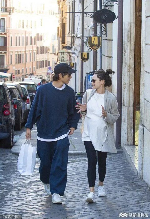 Song Joong Ki dan Hyun Bin (dok Instagram @hi_songjoongki @hyunbinactor_ /https://www.instagram.com/p/C5flGFuuQLw/?igsh=enVycXhpMzBqaGVohttps://www.instagram.com/p/CqnOWN8NY4n/?igsh=MXE0anNsa