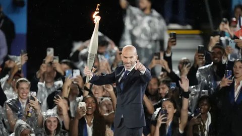 Real Madrid - Zinedine Zidane (Bola.com/Adreanus Titus)