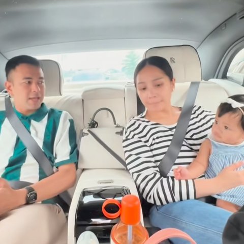 Potret Baby Lily Dianter Raffi Ahmad dan Nagita Slavina ke Dokter Naik Rolls Royce, Ketawa Terus Pas di Mobil