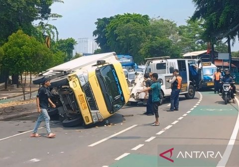 Dalam 5 Hari Libur Natal dan Tahun Baru: 34 Orang Meninggal Kecelakaan Lalu Lintas