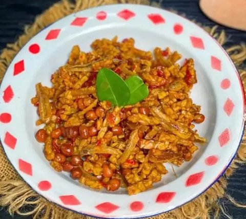 Masakan Rendang Kering (Credit: Instagram/Rendang Uninam @rendanguninam)