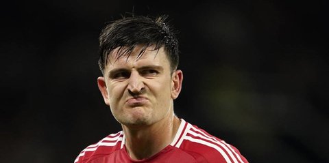 Ruud van Nistelrooy Ajak Harry Maguire Balik ke Leicester City?