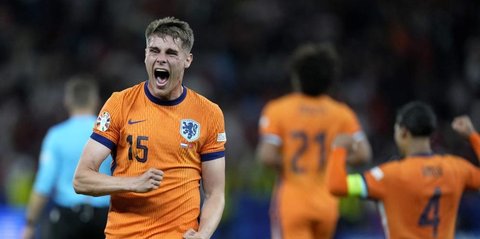 Real Madrid Incar Tanda Tangan Micky van de Ven?