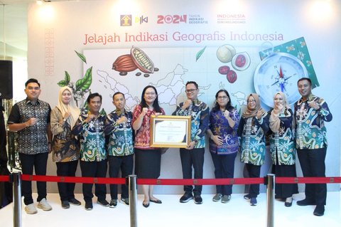 Dinas Perkebunan Kaltim Raih Penghargaan Indikasi Geografis Nasional