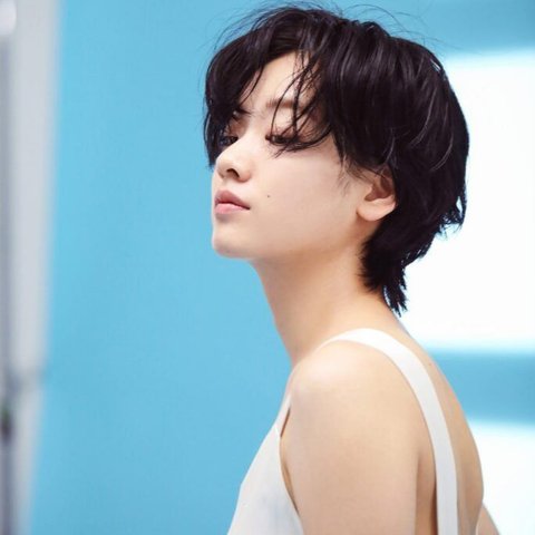 Inspirasi Model Rambut Mullet Wanita untuk Tampil Berani